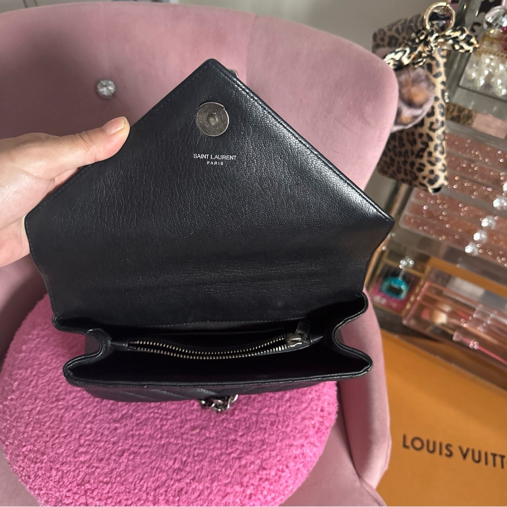 Yves Saint Laurent Black Chevron Crossbody Bag - Picture 2 of 5